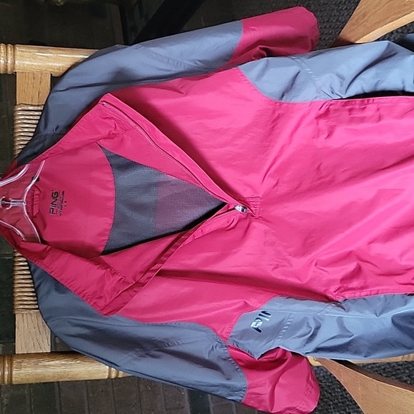 Ping short sleeve red/gray windshirt size L - Picture 6 of 14